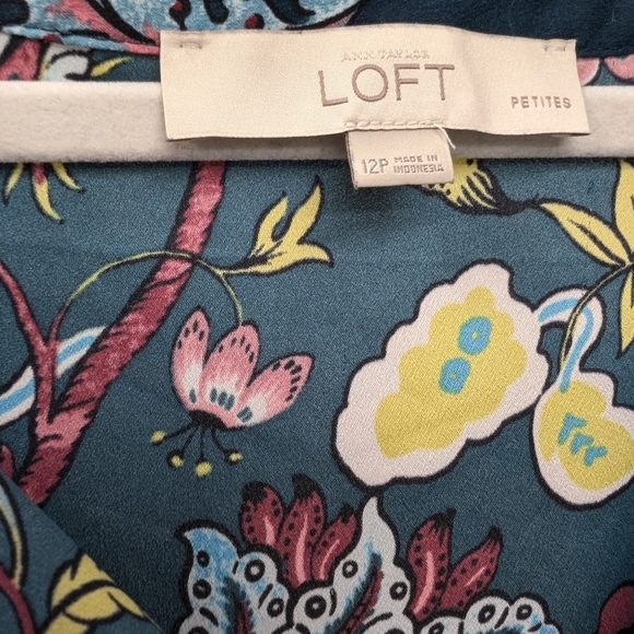 Loft dress - Picture 4 of 6